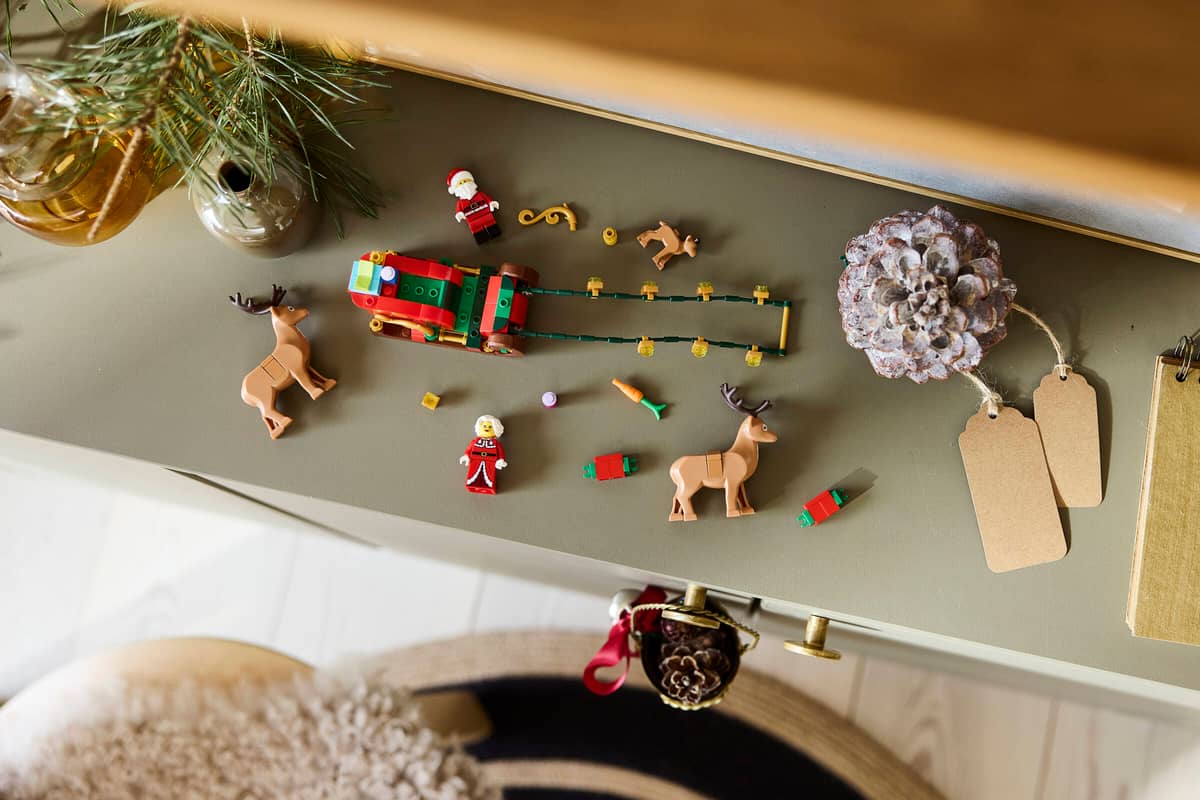LEGO® "Santa's Holiday Sleigh Adventure" 187 τμχ - Image 4